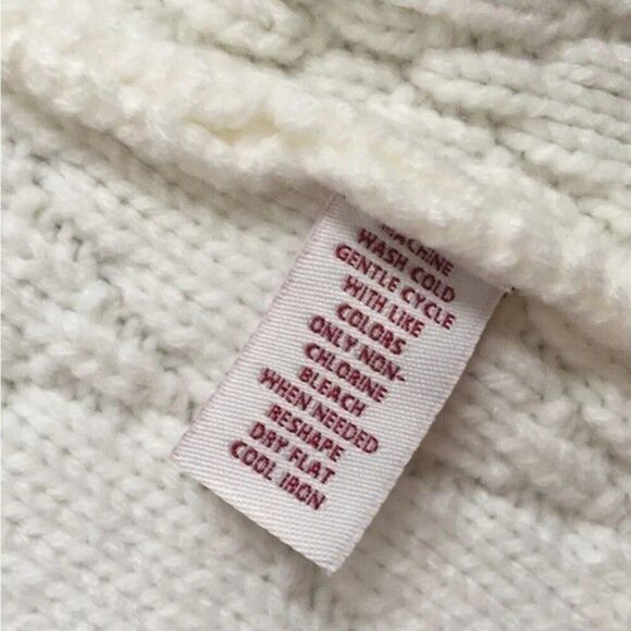 JM COLLECTION Women Small Cream One Snap Front Cardigan Knit Sweater NWOT - Picture 5 of 11